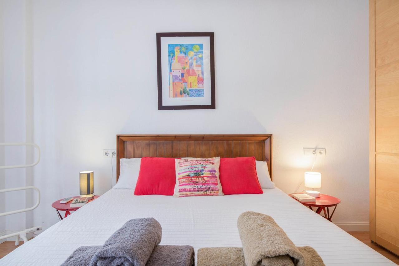 Urbanchicmalaga 3 Bedroom Spacious Quiet Historic Malaga Apt Eksteriør bilde
